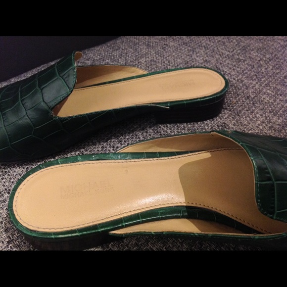 Michael Kors “Natasha crocodile embossed” loafers - Picture 4 of 7